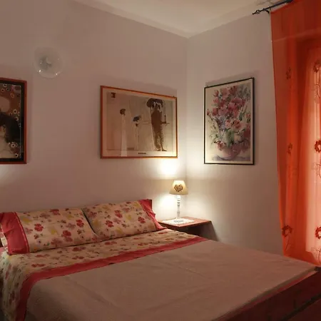 Ferienwohnung Casa Pireddu Cala Gonone Exterior foto